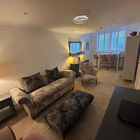 Luxury Moffat Apartment - High End Furnishing Luaran gambar